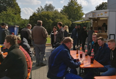 After-Work-Party mit Foodtruck